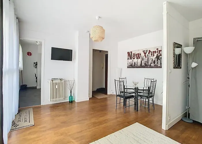 Appartement A 15 Minutes De Paris Et Parc Expositions De Villepinte De Cdg